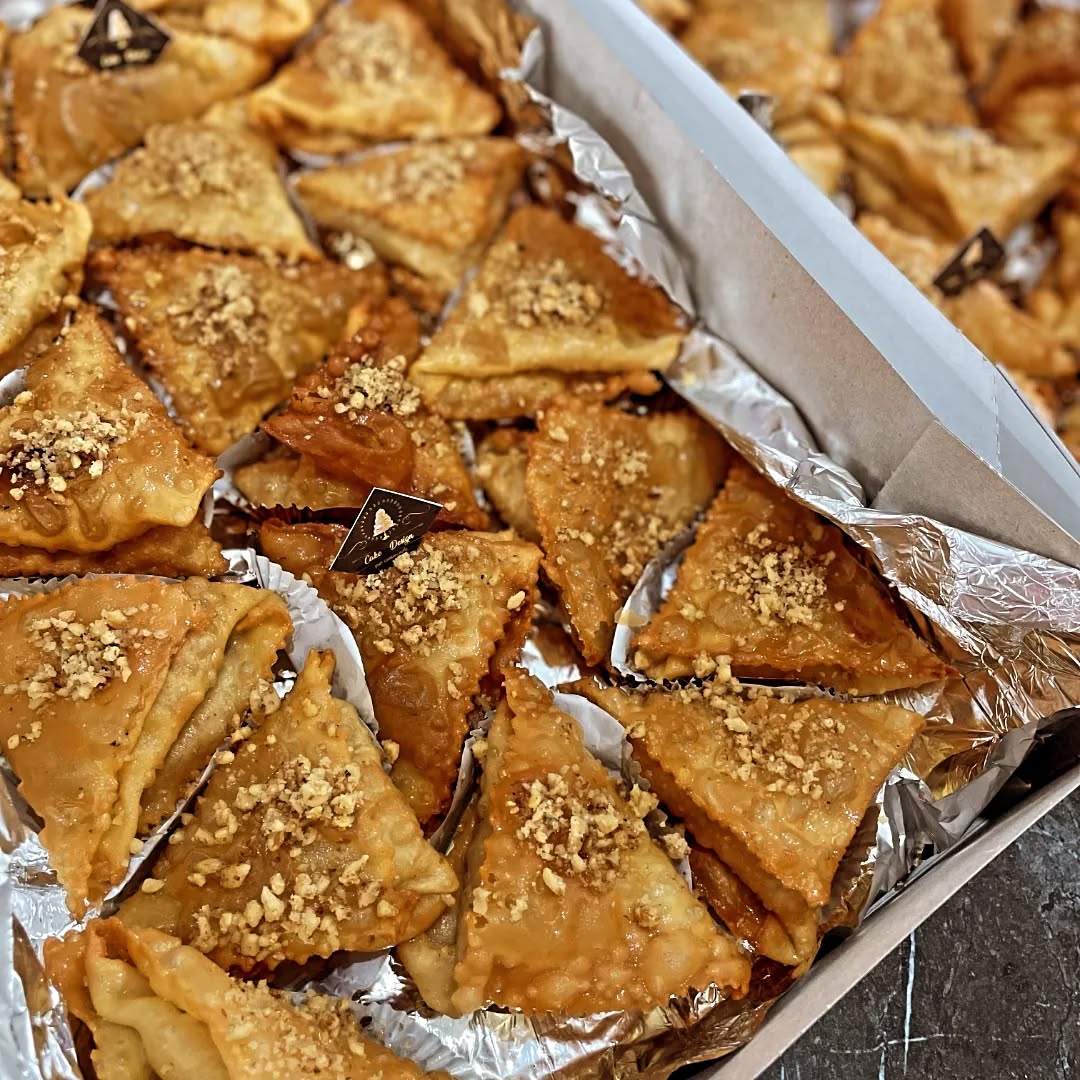 Samsa with almond: Blidian sweet